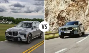 Dwa BMW: srebrne na tle posiadłości i szare na skalistej drodze. Czy to zapowiedź nowego BMW X8?