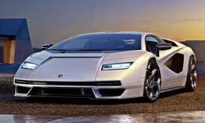 Biały Lamborghini Countach L, ikona motoryzacji, lśni w zachodzącym słońcu.