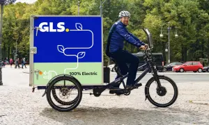 Jak odebrać paczkę z automatu Orlen - proste kroki i porady
