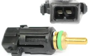 Gdzie jest czujnik temperatury silnika BMW E46 i jak go znaleźć?