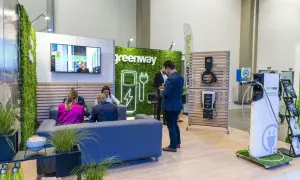 Ile kosztuje ładowanie samochodu elektrycznego na stacji Orlen? Sprawdź ceny!