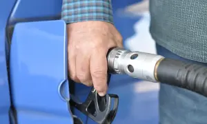 Czy w benzynie jest dwumasa? Odkryj, co musisz wiedzieć o silnikach
