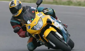 Honda CBR 600 F4 - Ile ma koni? Odkryj maksymalną moc motocykla