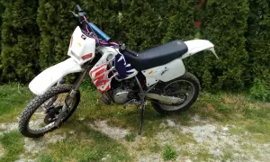 Honda CRM 125 ile ma koni? Sprawdź moc i osiągi tej maszyny