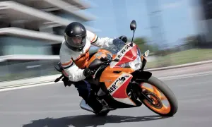 Honda CBR 125 ile koni - zaskakujące osiągi i moc silnika