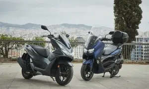 Yamaha NMAX 125 czy Honda PCX 125 – który skuter wybrać dla siebie?