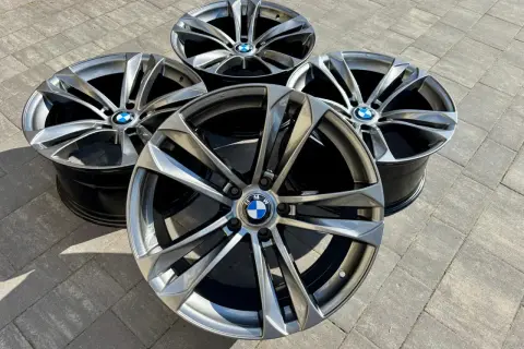 Jakie felgi do BMW X3 F25 - idealne rozmiary i modele, które pasują