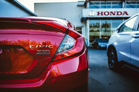 Dlaczego Honda to synonim niezawodności – historia marki i znaczenie odpowiednich części zamiennych