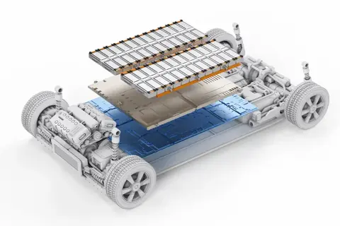 Jak działa silnik elektryczny w samochodzie? Odkryj jego zalety i różnice
