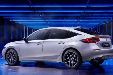 Ile kosztuje nowa Honda Civic? Sprawdź ceny i modele, które zaskoczą