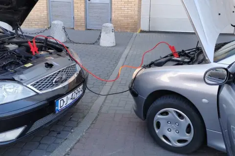 Jak odpalić diesla bez rozrusznika – proste metody i porady