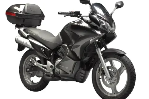 Ile oleju w Honda Varadero 125? Kluczowe informacje i porady