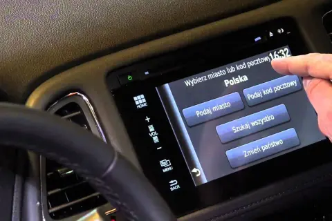 Jak wgrać polski język do Hondy CR-V i uniknąć problemów z nawigacją