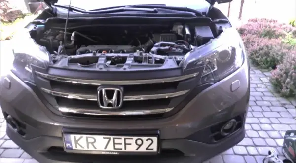 Jaki akumulator do hondy CR-V 2.0 benzyna? Oto najlepsze opcje i porady