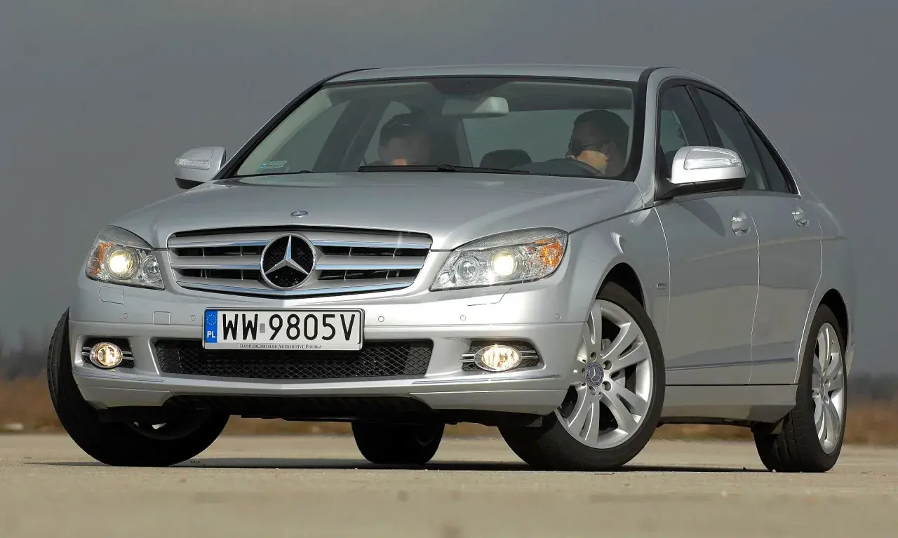 Mercedes W204 jaki silnik - wybierz najlepszy silnik dla siebie