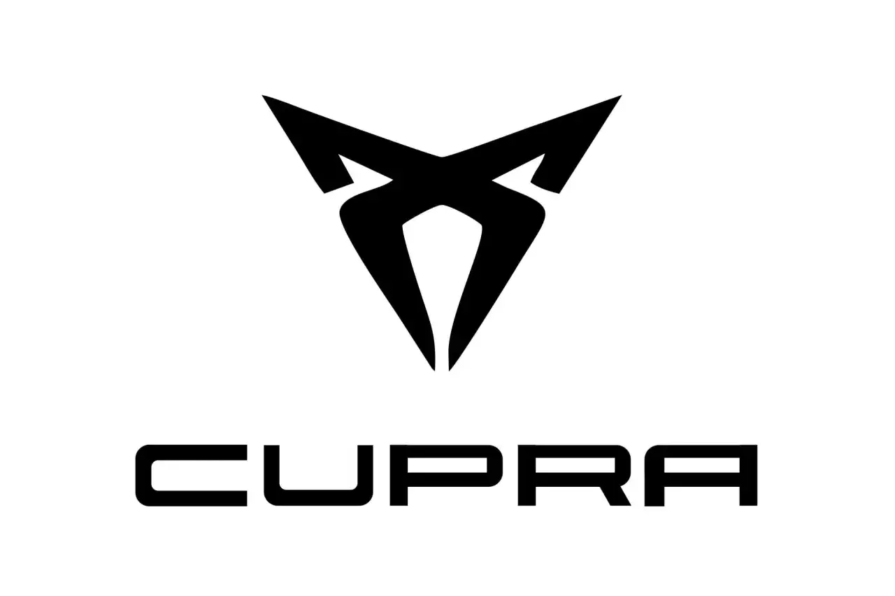 Czarny symbol i napis CUPRA na białym tle.