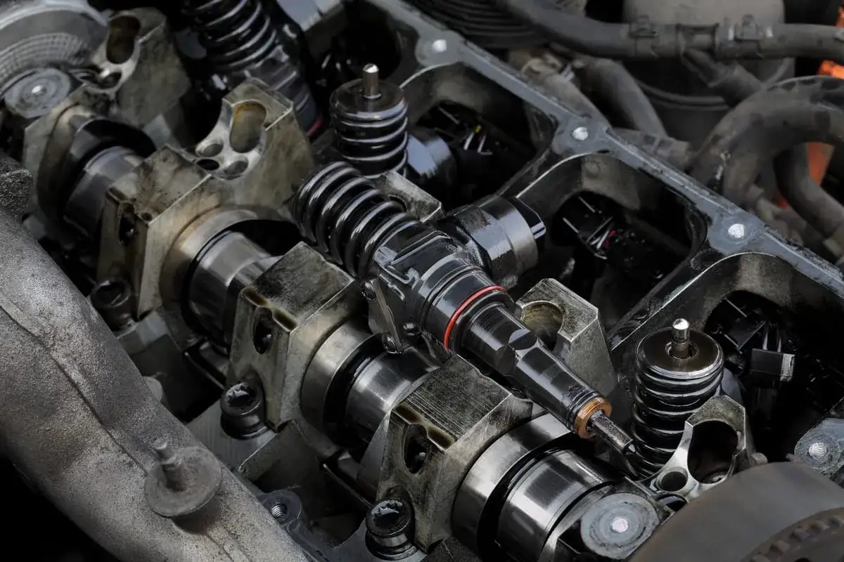 Zdjęcie Nieszczelny układ paliwowy diesel - objawy, które mogą zaskoczyć kierowcę