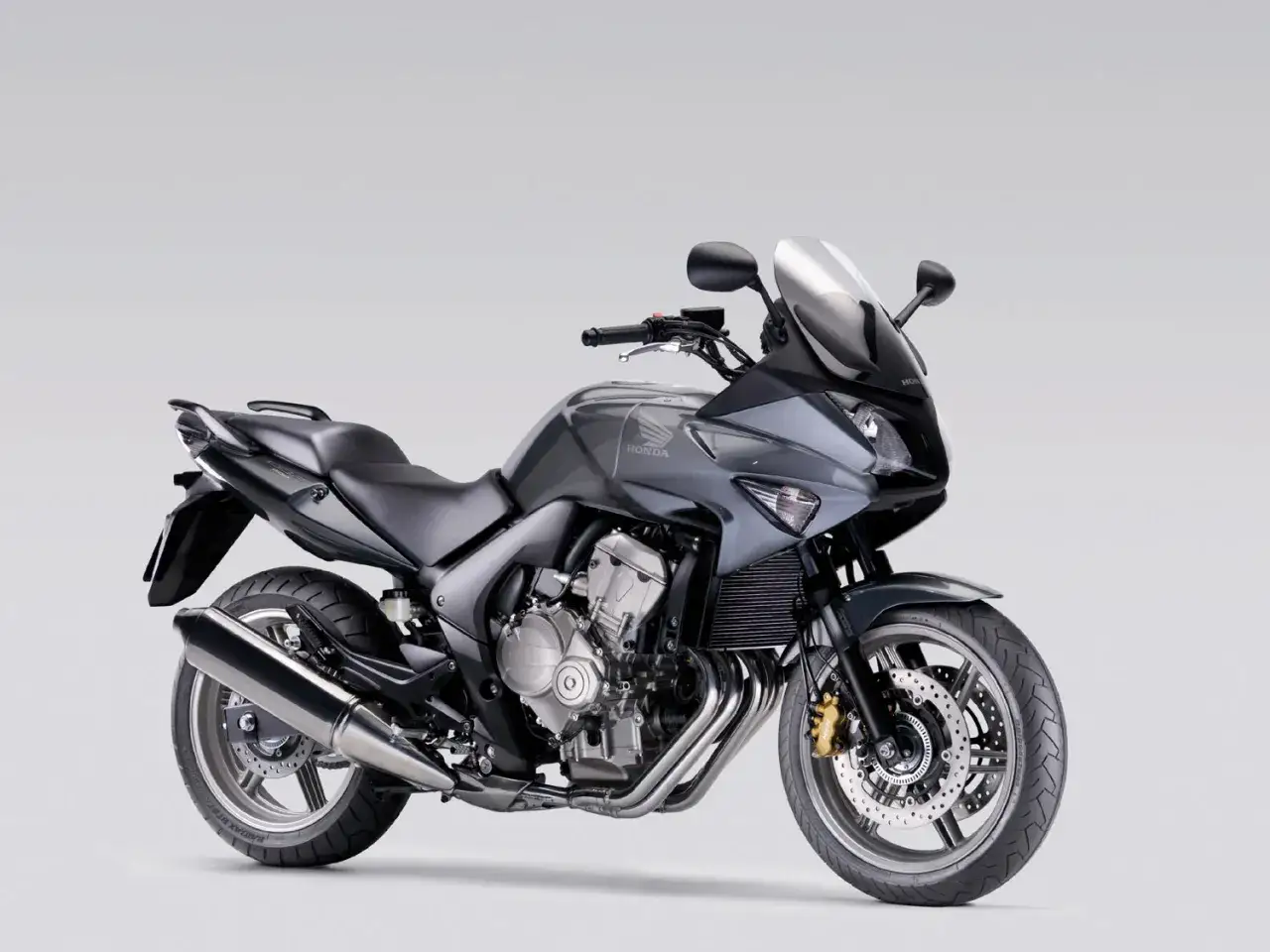 Zdjęcie Honda CBF 600 - na co zwrócić uwagę, by uniknąć kosztownych błędów