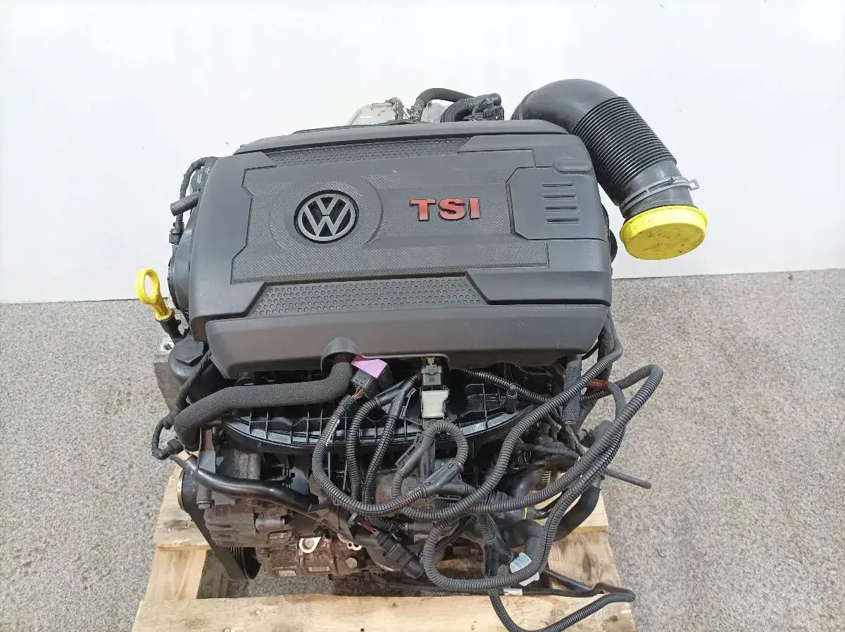 Silnik Volkswagen TSI, gotowy do montażu. Co to znaczy? To serce samochodu, które zapewnia moc i dynamikę.